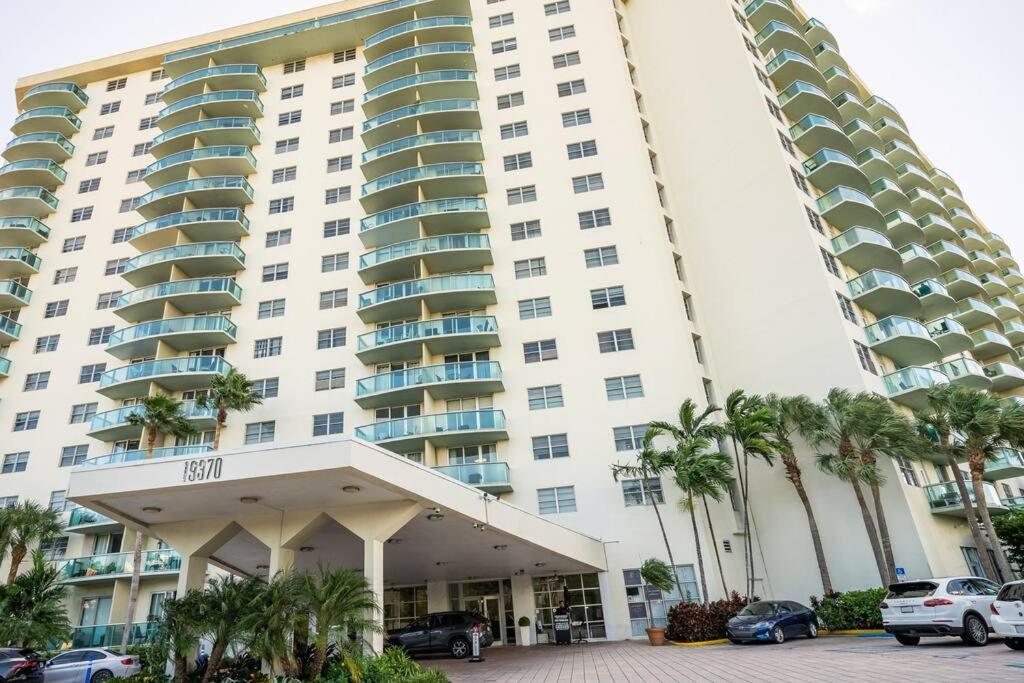 Ocean Reserve Sunny Isles 11Th Str-02330 Apartman Miami Beach Kültér fotó